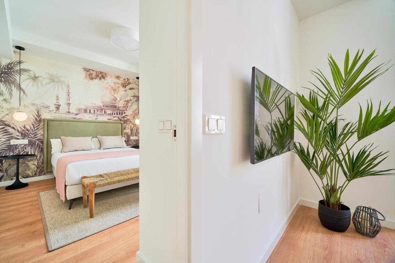 Iloftmalaga Plaza Del Teatro II & III Apartment Екстериор снимка