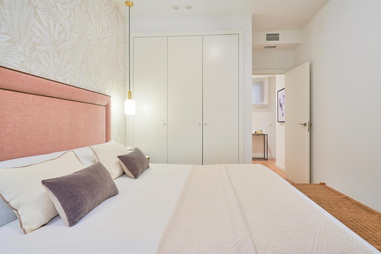 Iloftmalaga Plaza Del Teatro II & III Apartment Екстериор снимка