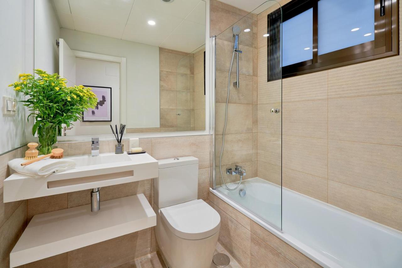 Iloftmalaga Plaza Del Teatro II & III Apartment Екстериор снимка